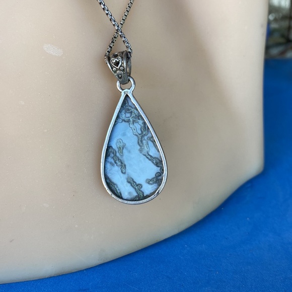 LOVELY LARIMAR PENDANT in Sterling Silver 925 - Picture 8 of 8